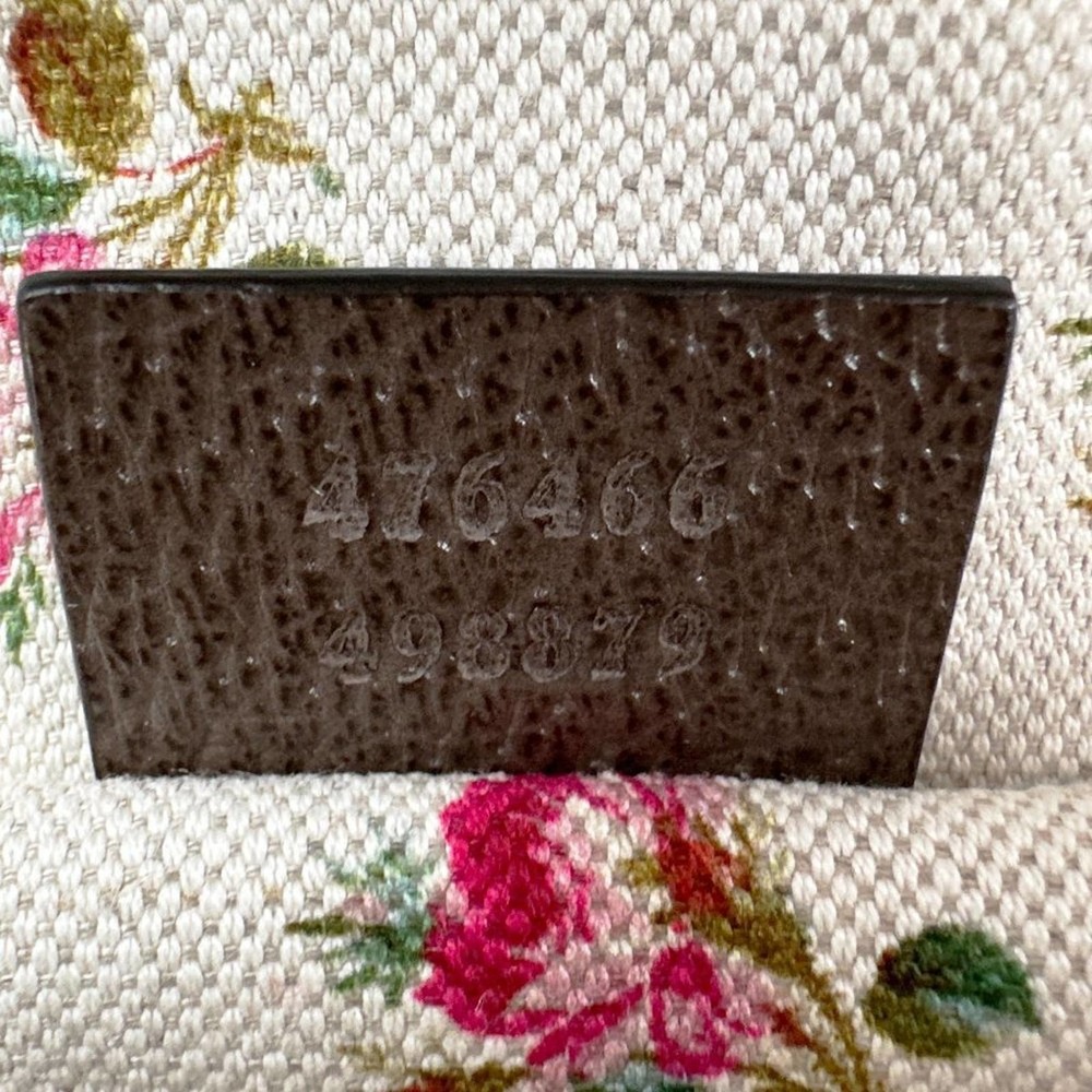 Gucci Beige GG Supreme Crossbody Bag with Green-Red Strap and Yellow Trim - Picture 10 of 14